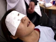 Asian lady gets fooled in beauty saloon 2