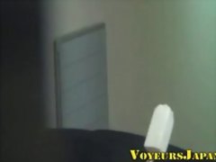 Pretty japanese babe rubs